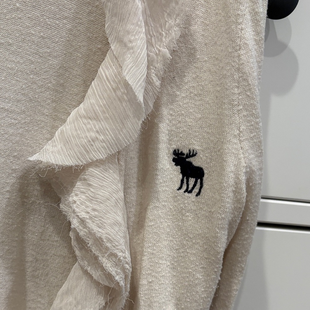 Abercrombie & Fitch Cream Ruffle Cardigan - Picture 3 of 4